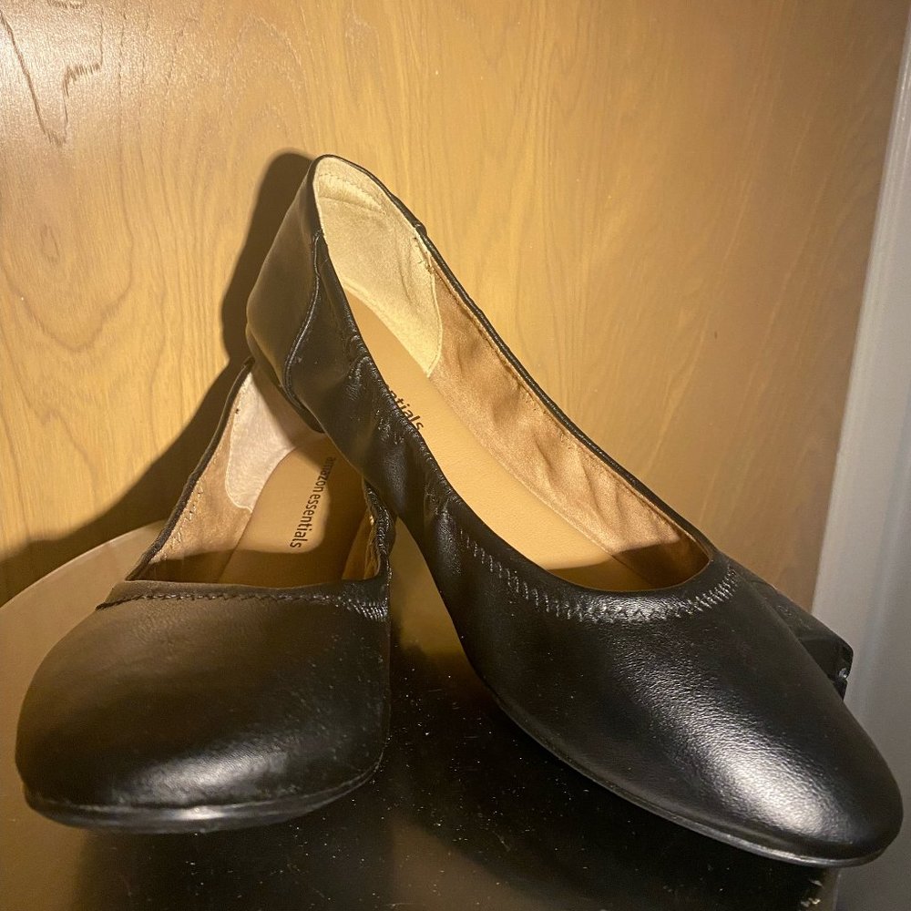 Amazon Essential Ballet Flats